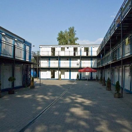 Hostel Metro Warschau Exterior foto